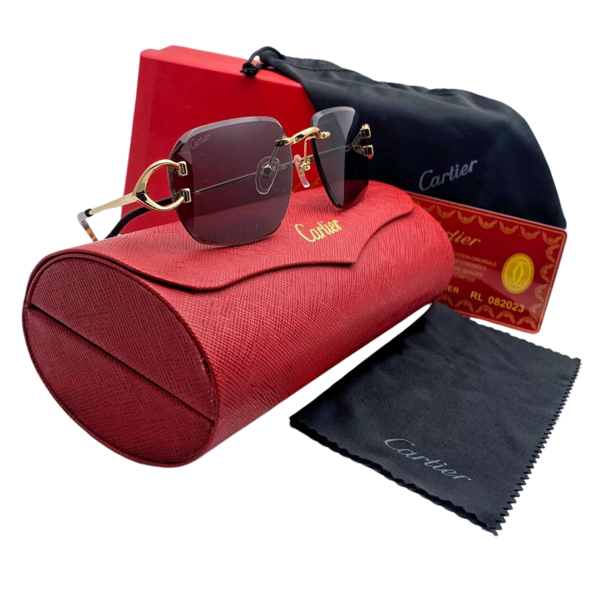 CARTIER GAFAS ORIGINALES: La Elegancia de la Exclusividad en Onlinesh Cuando buscas CARTIER GAFAS ORIGINALES ,Centro comercial en línea ,Gafas Cartier que no solo complementan tu look, sino que también reflejan tu sofisticación. En este artículo, te guiaremos a través de todo lo que necesitas saber para hacer la mejor elección.  ¿Por Qué Elegir CARTIER GAFAS ORIGINALES? CARTIER GAFAS ORIGINALES no solo representan lujo, sino también una calidad inigualable. Cada par está diseñado con materiales de primera clase, como oro, platino y titanio, lo que garantiza no solo un estilo impecable sino también durabilidad.  Gafas Cartier en Oro: Un Toque de Distinción Si estás buscando un par que realmente destaque, las gafas Cartier en oro son la oCentro comercial en línea ,Gafas Cartier en oroque harán  Variedad para Todos los Gustos: Gafas Cartier para Hombre y Mujer Gafas Cartier Hombre Para los caballeros, CARTIER GAFAS ORIGINALES ofrece una gama impresionante que va desde diseños clásicos hasta opciones más audaces. Los lentes Cartier hombre son conocidos por su estructura sólida y su acabado elegante. Si buscas un modelo icónico, las gafas Cartier Jaguar son una excelente opción que combina diseño audaz con comodidad.